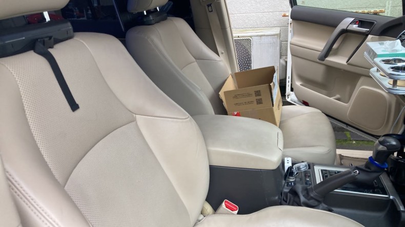 内装前方シート