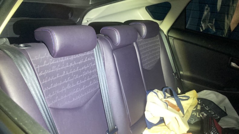 内装後方シート