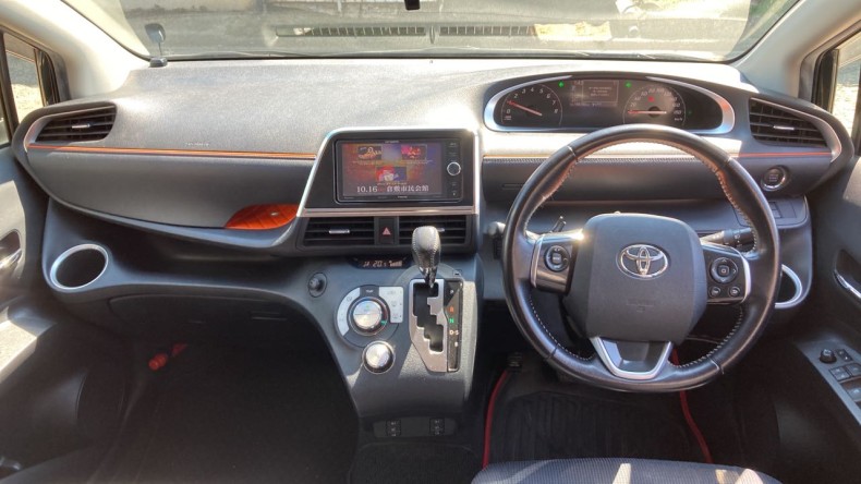 内装インパネ全体