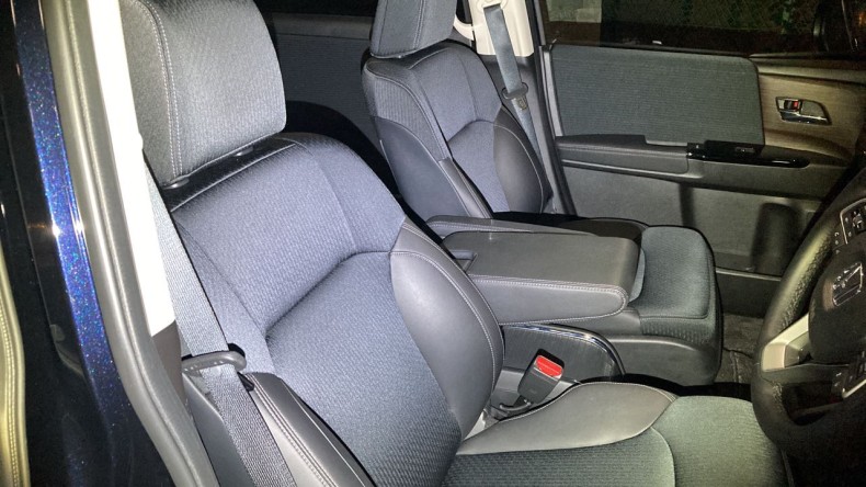 内装前方シート