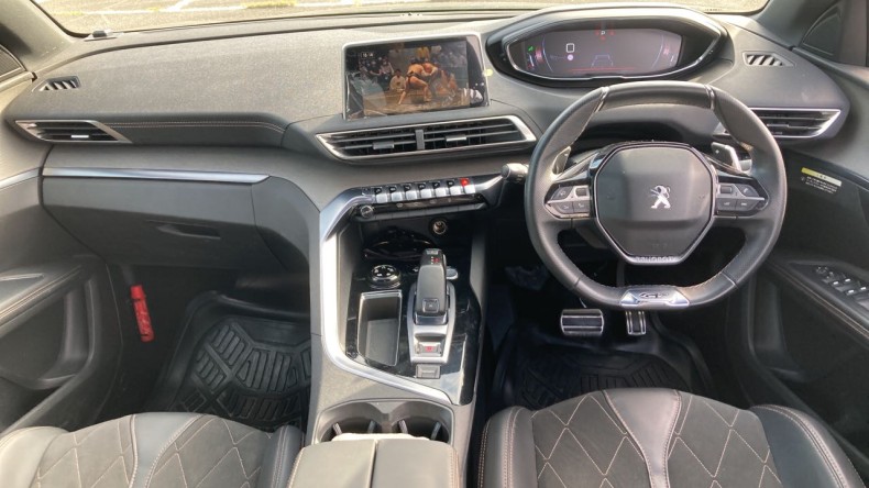 内装インパネ全体