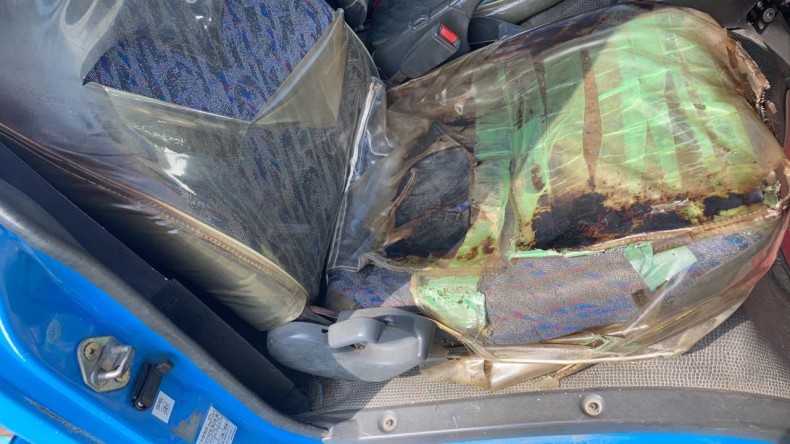 内装後方シート