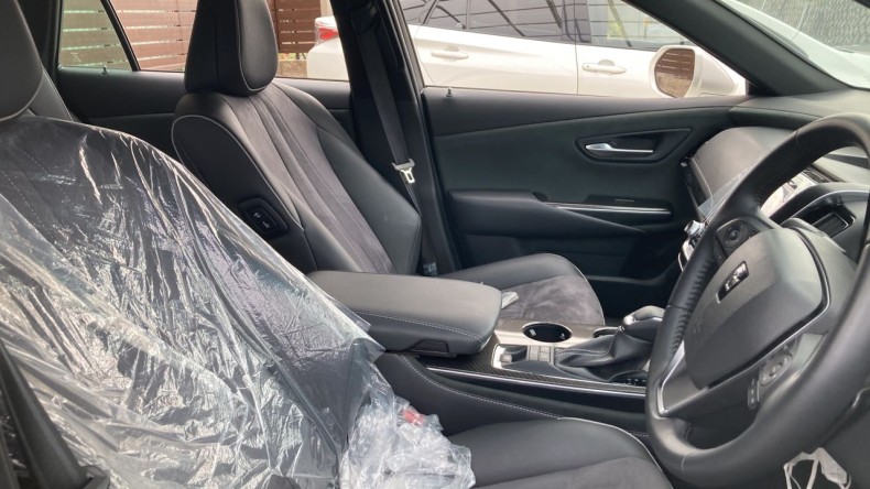 内装前方シート