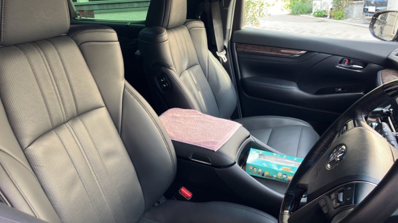 内装前方シート