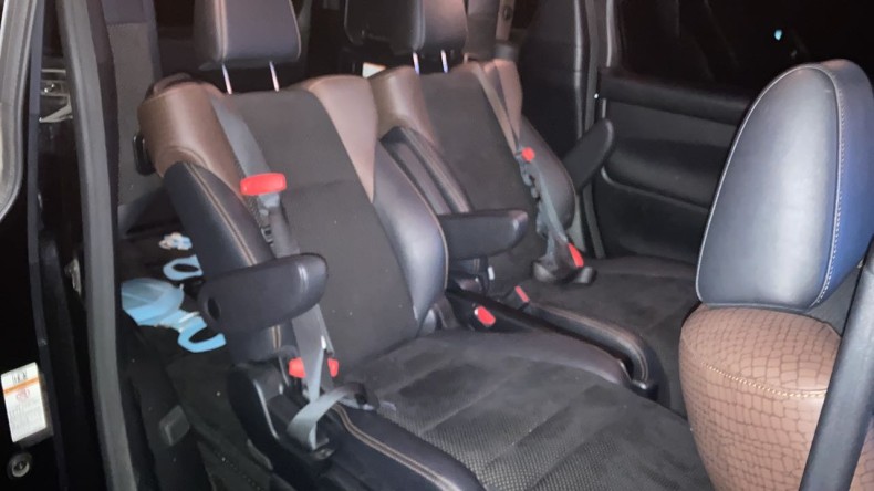 内装後方シート