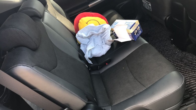 内装後方シート