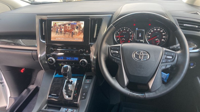 内装インパネ全体