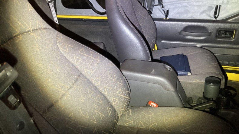 内装前方シート