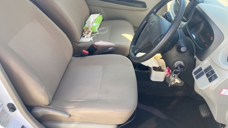 内装前方シート