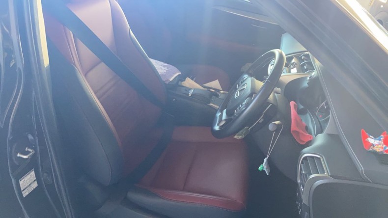 内装前方シート