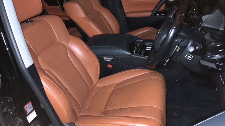 内装前方シート