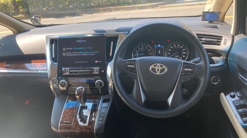 内装インパネ全体