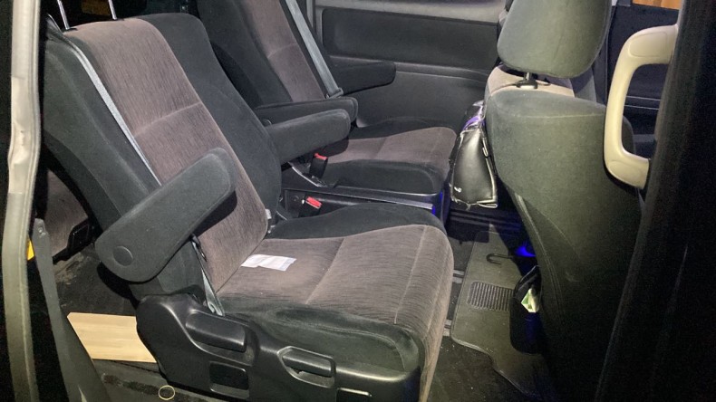 内装後方シート