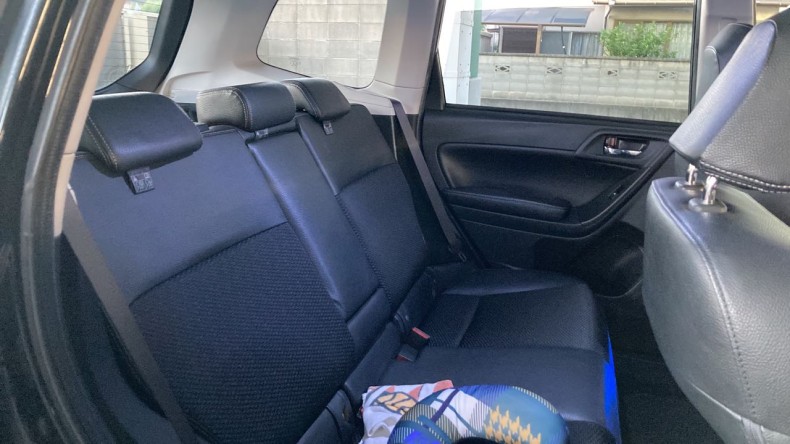 内装後方シート