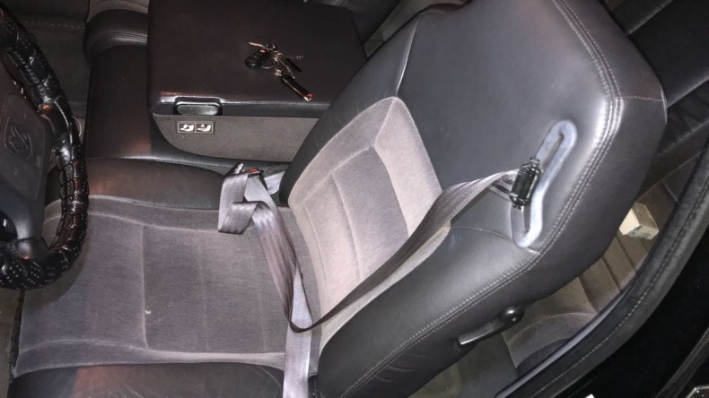 内装前方シート