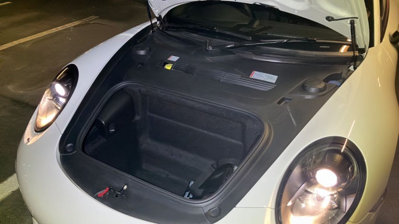 内装トランク