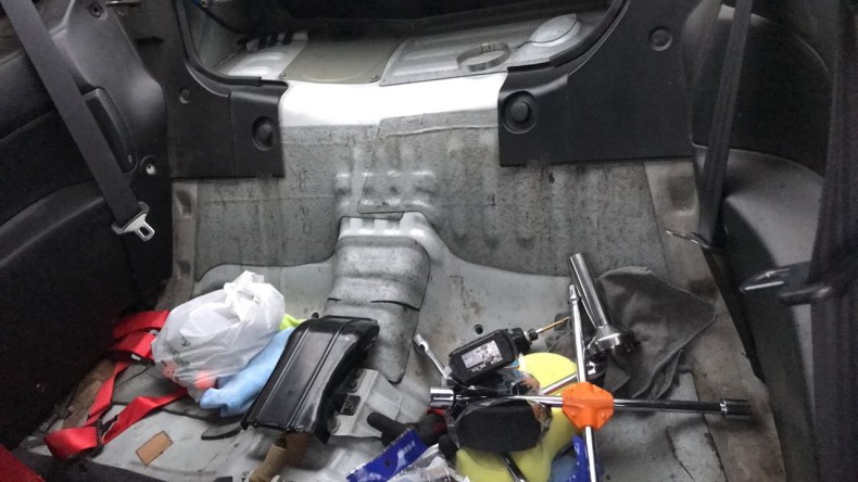 内装後方シート