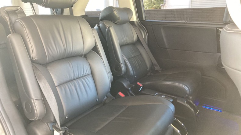 内装後方シート