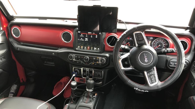 内装インパネ全体