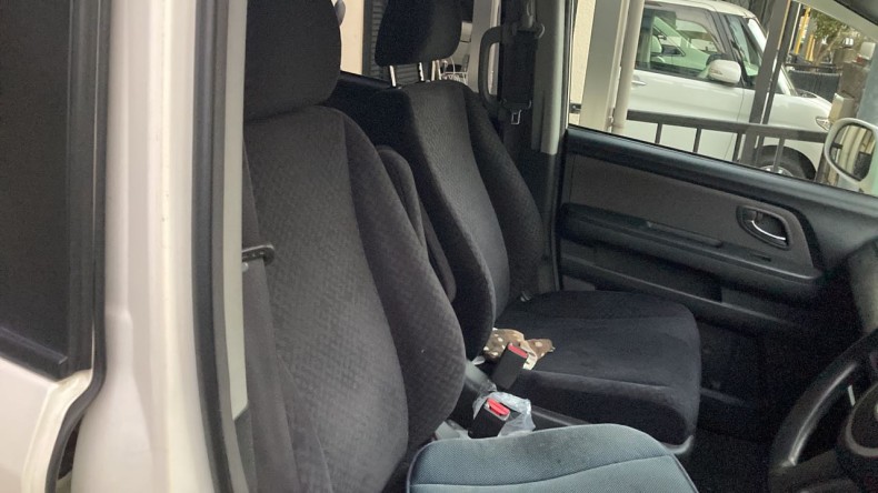 内装前方シート