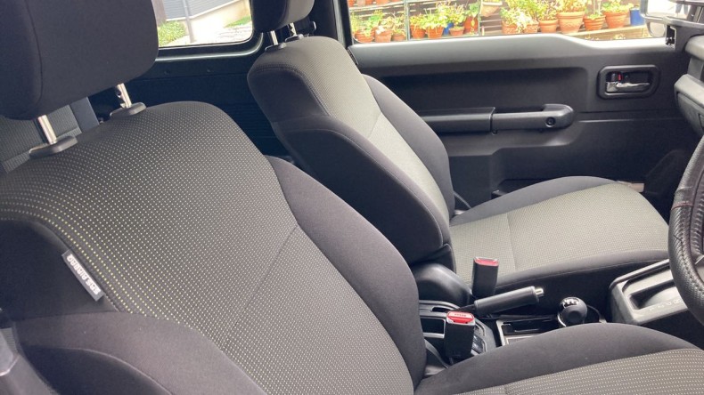 内装前方シート