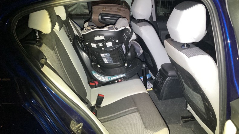 内装後方シート