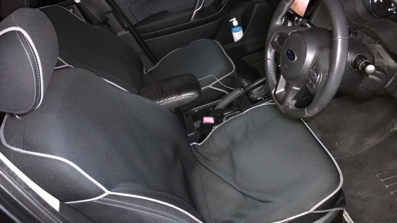 内装前方シート