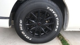 タイヤホイール前