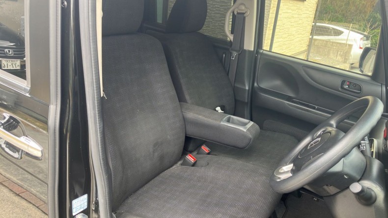 内装前方シート