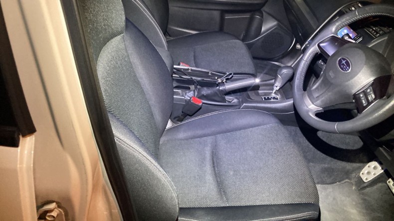 内装前方シート