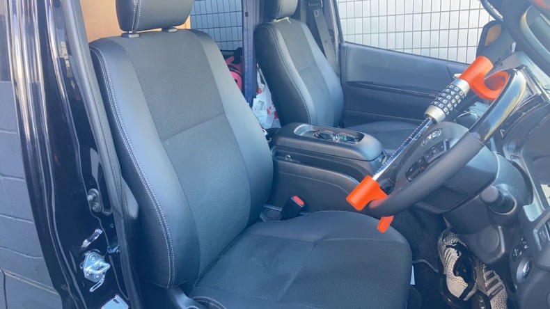 内装前方シート