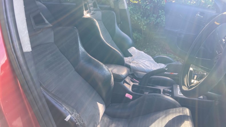 内装前方シート