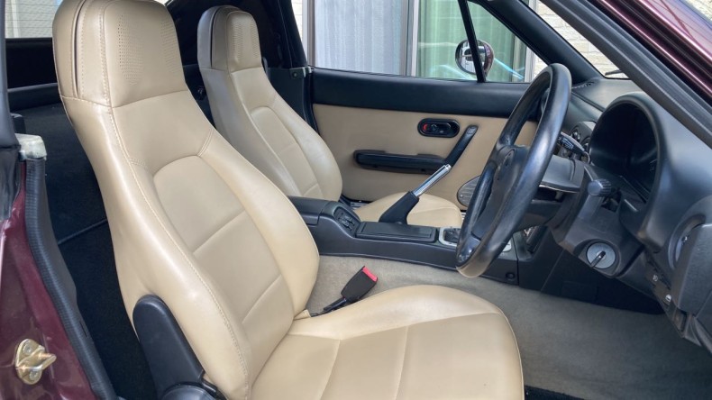 内装前方シート