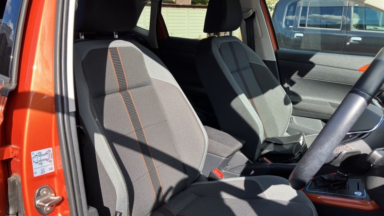 内装前方シート