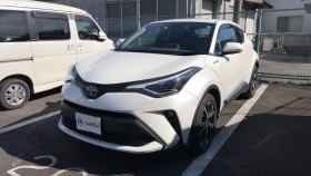 トヨタ/Ｃ－ＨＲ-151813