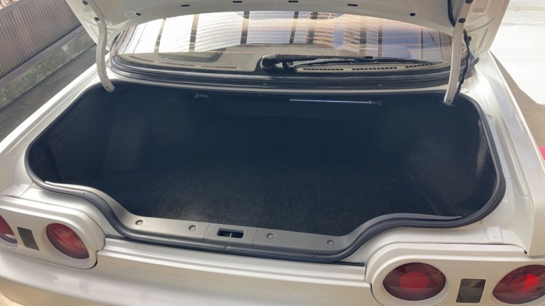 内装トランク