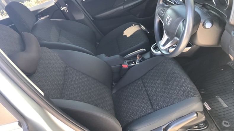 内装前方シート