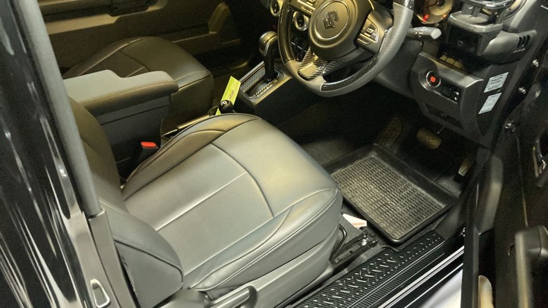 内装前方シート