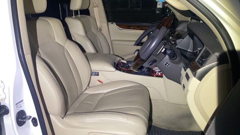 内装前方シート