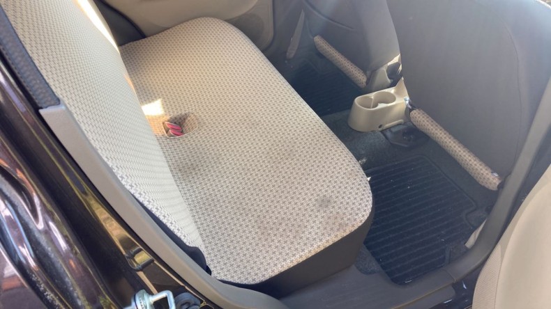 内装後方シート