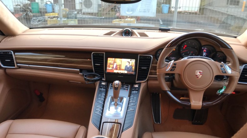 内装インパネ全体