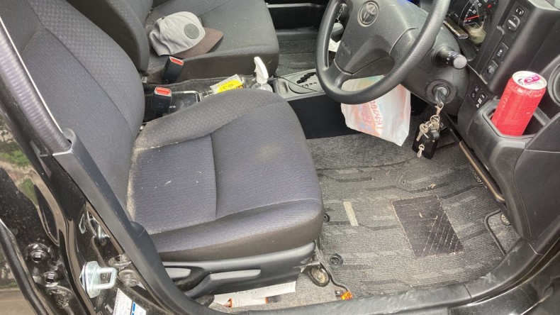 内装前方シート