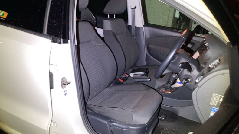 内装前方シート