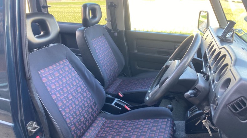 内装前方シート