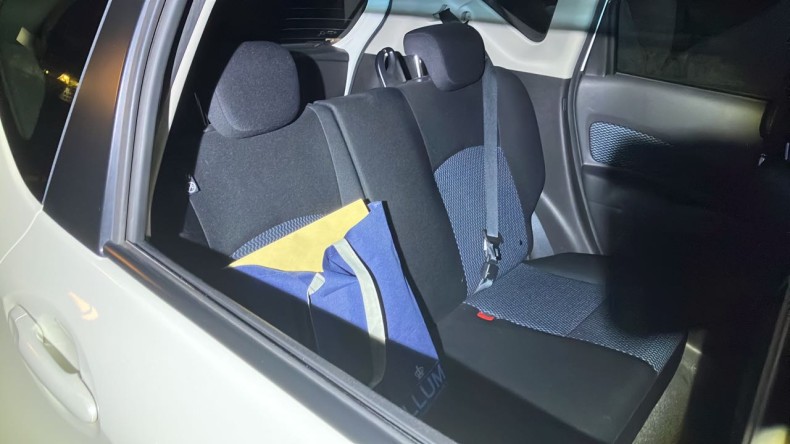 内装後方シート