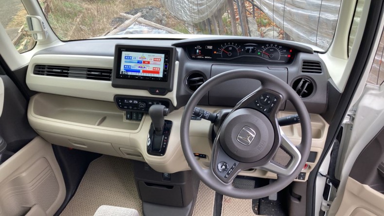 内装インパネ全体