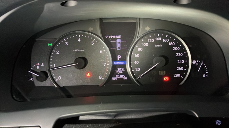 内装メーター