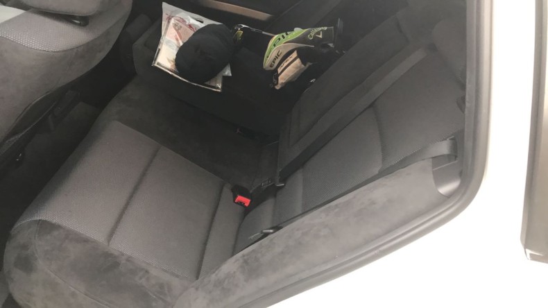 内装後方シート