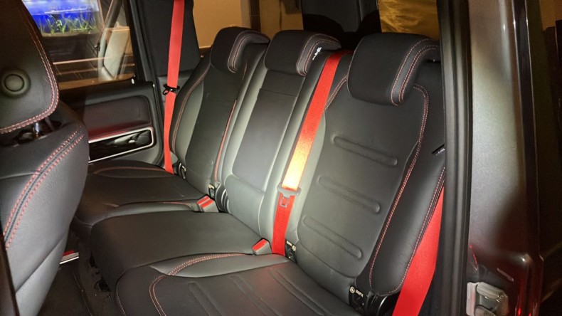 内装後方シート