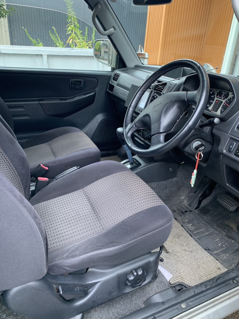 内装前方シート